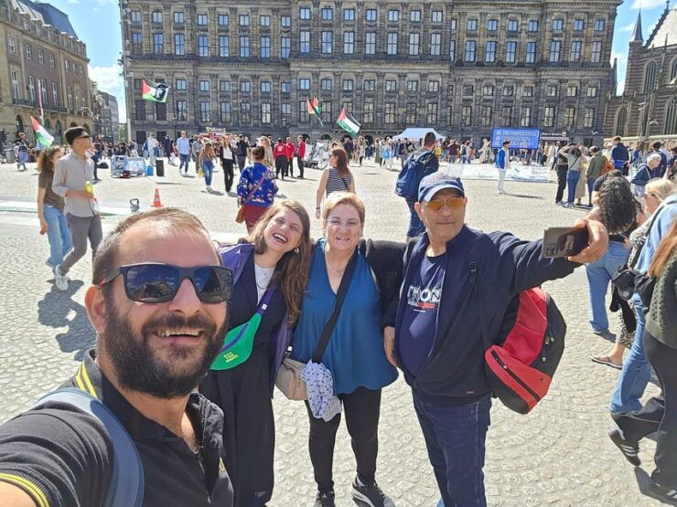 Walking Tour: Anna Frank, Liberal Amsterdam & Waterways - Experience and Itinerary