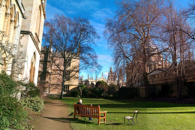 Walking Tour Combined With River Punting Rowing (3 Hours Duration) - Staff and Commitments
