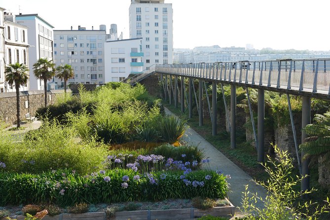 [Walking Tour] Discover the Best of Brest in 2 Hours - Meeting and Pickup Details for a Seamless Experience
