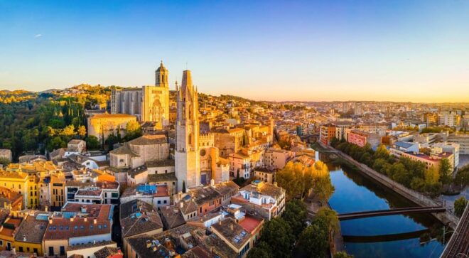Walking Tour for Cyclists in Gerona - Booking Information