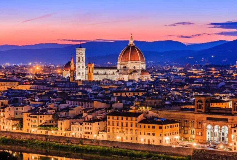 Walking Tour: Halloween in Florence among Crimes, Revenge, and Mysteries - Who Will Love This Tour?