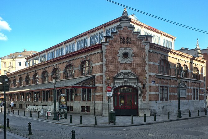 Walking Tour in Brussels: the Origins of the City - Uncovering Medieval Brussels: The Royal Palace and Sablon District