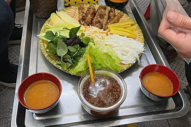 Walking Tour in Hanoi Old Quarter with Street Food & Coffee - Exploring Hanoi’s Old Quarter in 3 Hours