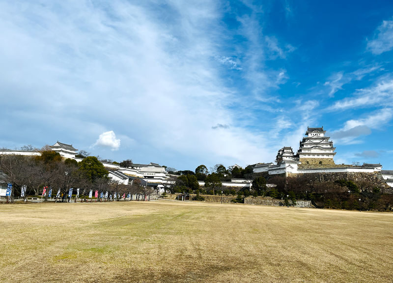 Walking Tour in Himeji: Castle, Garden and Aizome (Indigo Dyeing) - Walking demands and practical planning