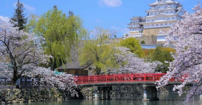 Walking Tour in Himeji : Castle, Garden and Indigo Dyeing - Meeting Point