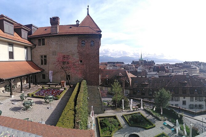 Walking Tour in Lausanne Switzerland - Start Time