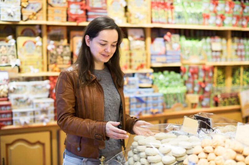 Walking Tour in Lyon with Tastings and Stories - Walking Tour in Lyon with Tastings and Stories: A Complete Guide