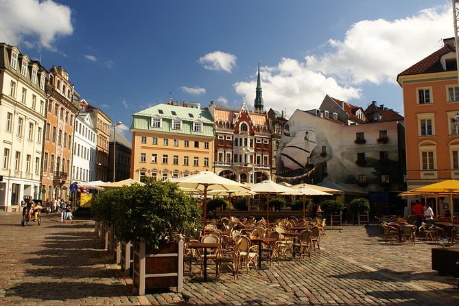 Walking Tour in Old Town - Meeting and Pickup