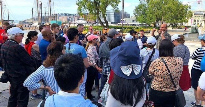 Walking Tour in Oslo in Spanish - Itinerary and Highlights