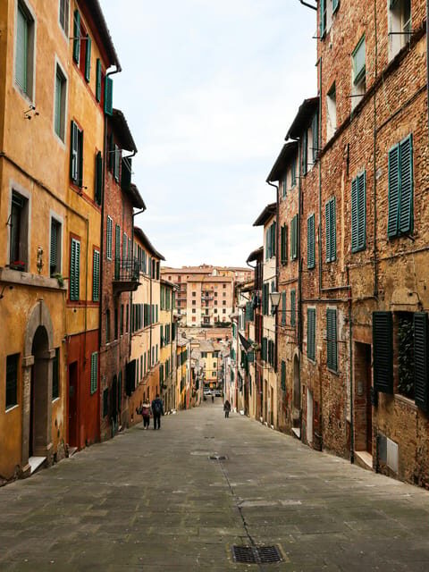 Walking Tour in Siena with Tastings and Stories - Good To Know: