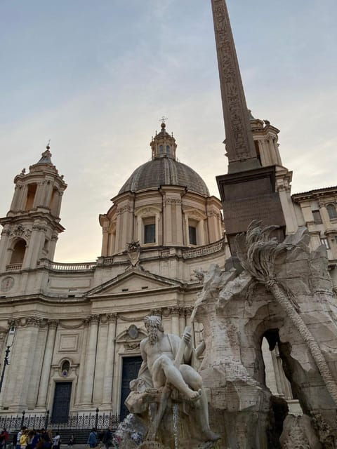 Walking Tour in the Center of Rome With an Architect - Architectural Insights