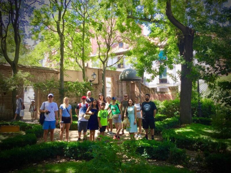 Walking Tour Madrid +Pintxo +Drink - Group Size & Pacing