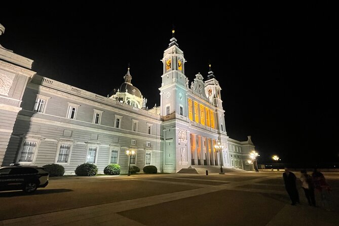 Walking Tour Madrid Tonight and Optional Flamenco Show - Tour Details