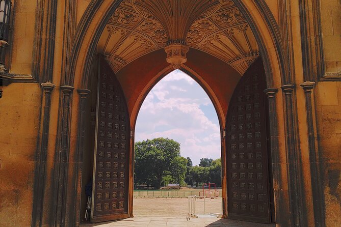 Walking Tour of Cambridge With Local Guide - Tour Duration and Admission Details