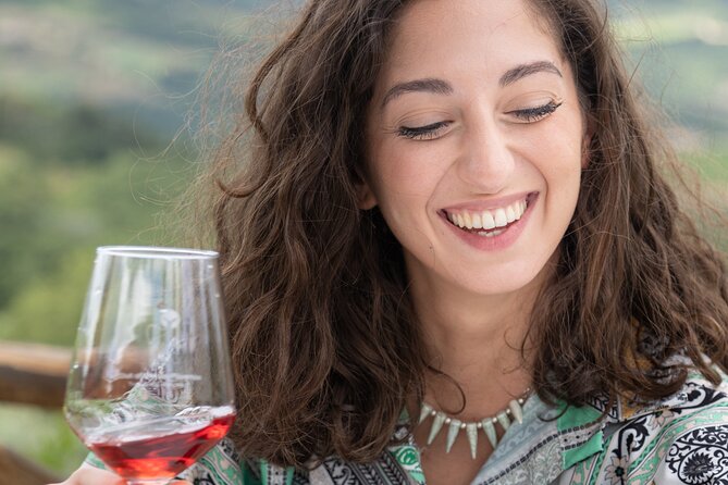 Walking Tour of Chianti Classico With 3 Organic Wine Tasting and Lunch - Tour Details