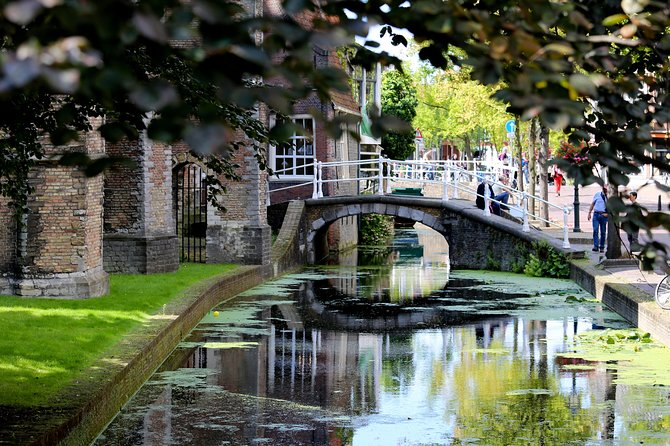 Walking Tour of Delft - The City of Orange and Blue - Common Questions