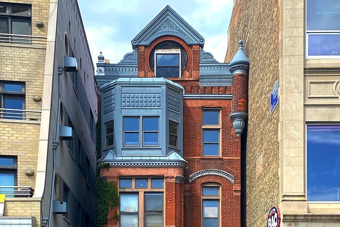 Walking Tour of Historic Cottages and Buildings of Wicker Park - Preserving the Heritage: Restoration Efforts in Wicker Park