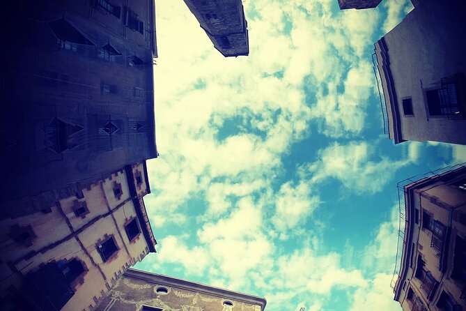 Walking Tour of Medieval Barcelona La Ribera Neighborhood - Gastronomic Delights