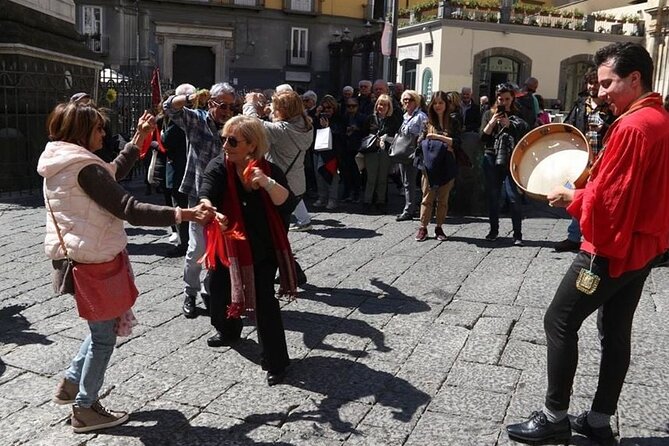 Walking Tour of Naples With Traditional Music - Good To Know