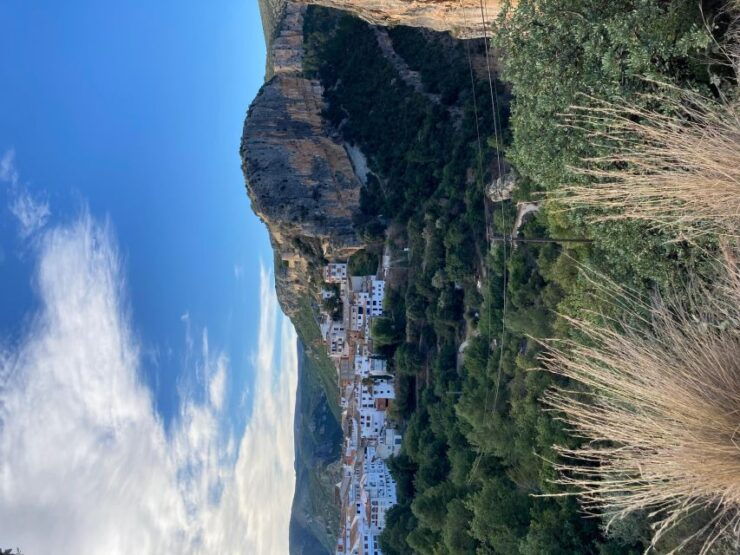Walking Tour of The Canyon and Hanging Bridges of Chulilla - Experience Highlights