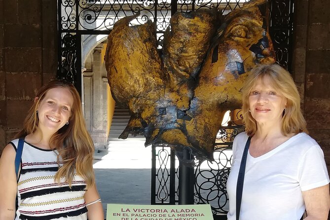 Walking Tour of the Historic Center of Mexico City - Shopping and Souvenir Hunting