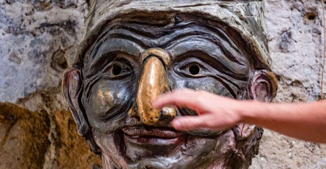 Walking-Tour of the Historic Center of Naples - Accessibility and Cancellation