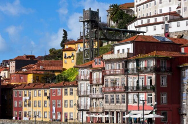 Walking Tour of the Porto Old Town (Small-groups) - Itinerary