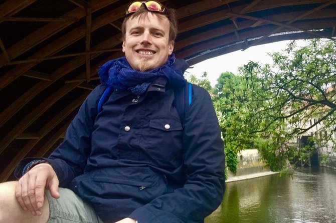 Walking Tour of the Top 10 Sights in Prague - Wenceslas Square