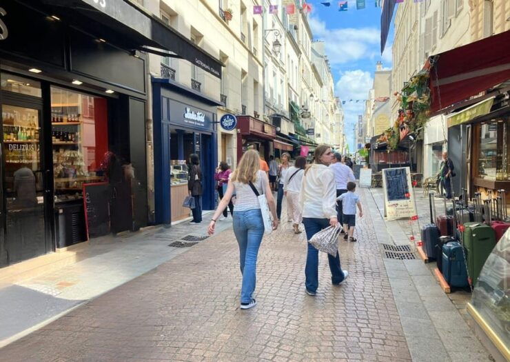 Walking Tour Paris With Your Own Ai-Guide on Your Mobile - Key Points