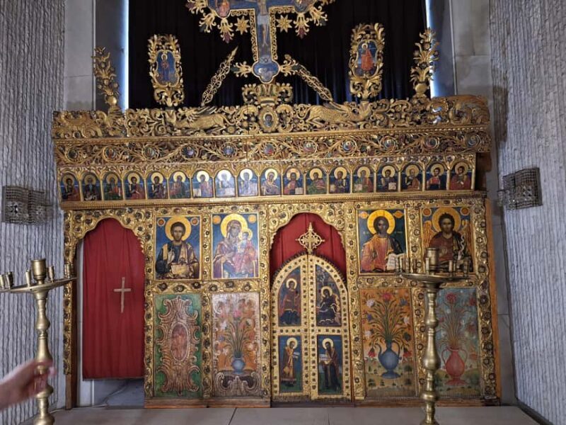 Walking tour: Sofia along the shady streets - Practical details and how they enhance the experience