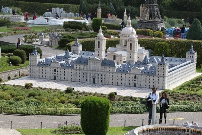 Walking Tour The Highlights Of Brussels - The Capital Of United States Of Europe - The Iconic Atomium Experience