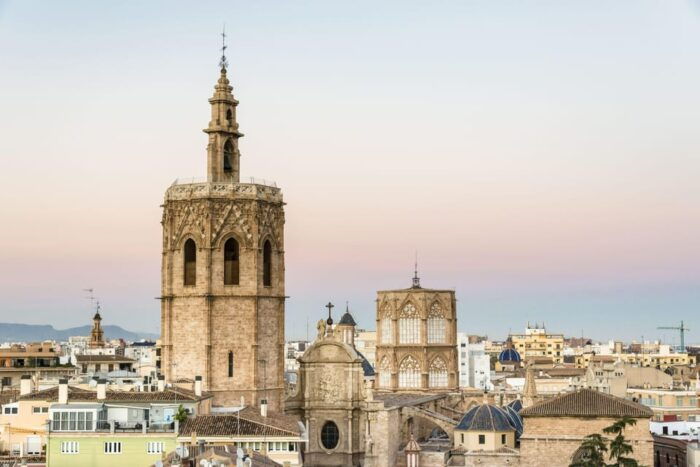Walking Tour Through Valencias Historic Centre - Santa Catalina Church