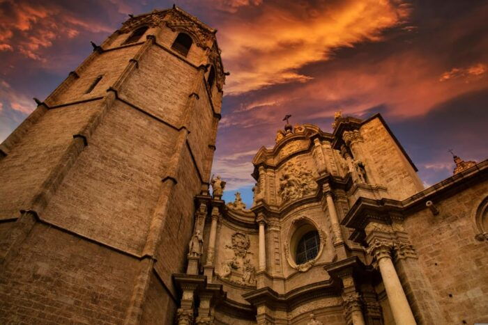 Walking Tour Through Valencias Historic Centre - Basilica De La Virgen De Los Desamparados