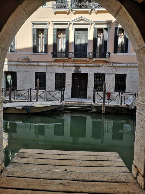 Walking Tour to Discover the Hidden Corners of Venice - Customer Reviews