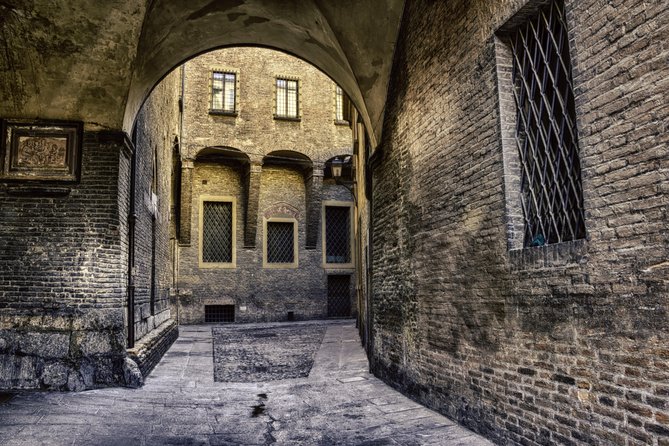 Walking Tour Unveiling Bologna - Reviews
