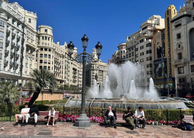 Walking Tour Valencia With Your Own Ai-Guide on Your Mobile - Booking Information