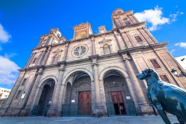 Walking Tour Vegueta (Old Town Las Palmas) - Accessibility and Meeting Point