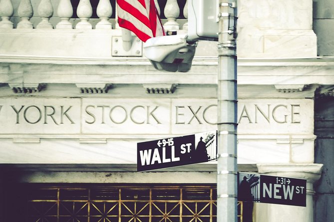 Wall Street Insider Tour With a Finance Professional - Common Questions