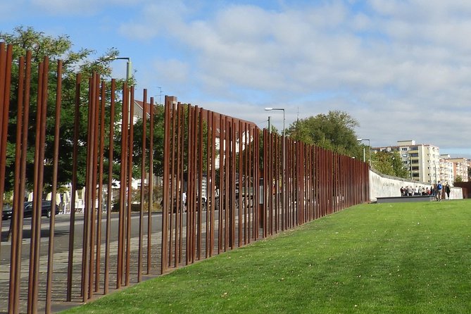 Wall Tour - Destinies, Love Stories, and Heroes - Exploring Love Stories Amidst the Walls Divisions