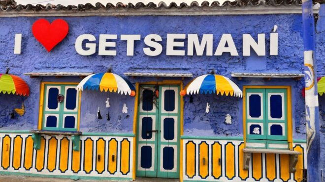 WALLED CITY & GETSEMANI WITH LUNCH AT BOURDAIN FAVORITE SPOT - Bourdains Favorite Lunch Experience