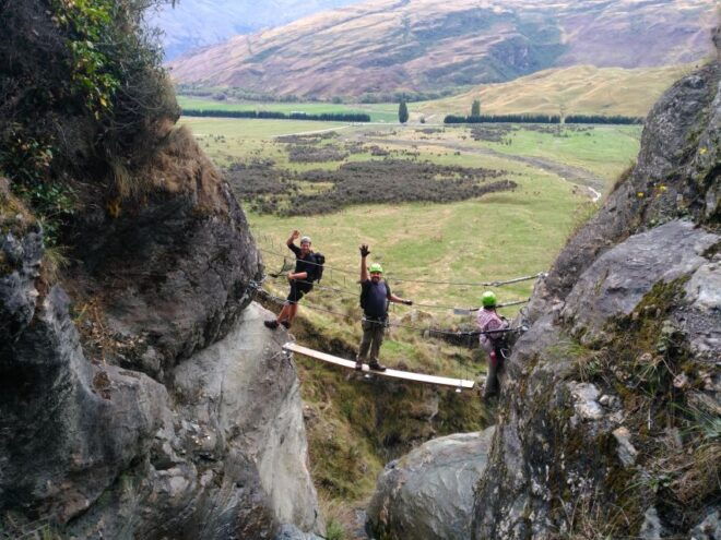 Wanaka: 2-Hour Beginner Waterfall Cable Climb - Location and Directions