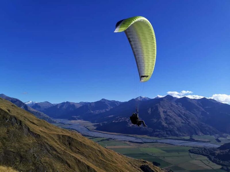 Wanaka: Tandem Paragliding Experience - An Immersive Overview of the Wanaka Paragliding Experience