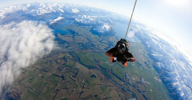 Wanaka: Tandem Skydive Experience 9,000, 12,000 or 15,000-ft - Get Ready for the Adventure