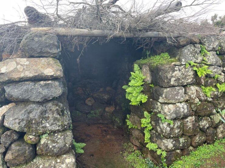 Wandering Between Mountains and Sunset - Good To Know