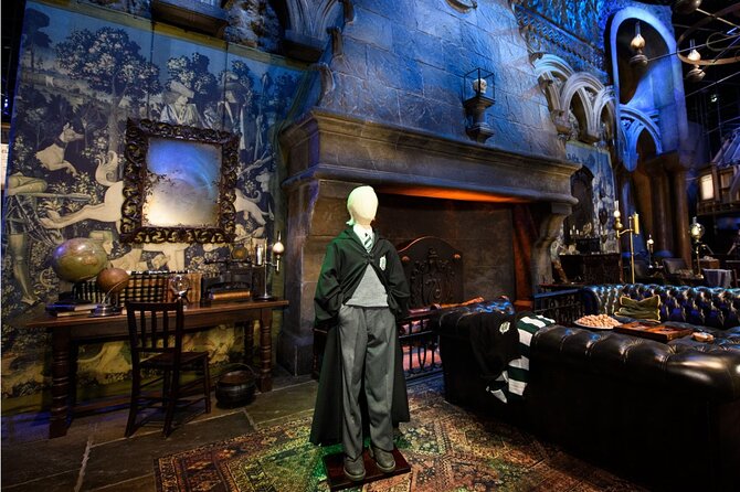 Warner Bros. Studio Harry Potter Tour by Rail From Birmingham - Price and Reviews