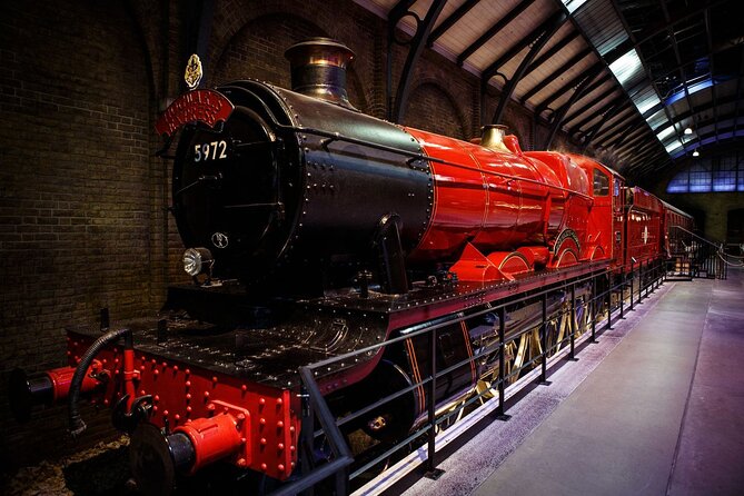 Warner Bros. Studio Tour London - the Making of Harry Potter With Transportation - Transportation Issues, Overall Enjoyment, and Viators Negative Reviews