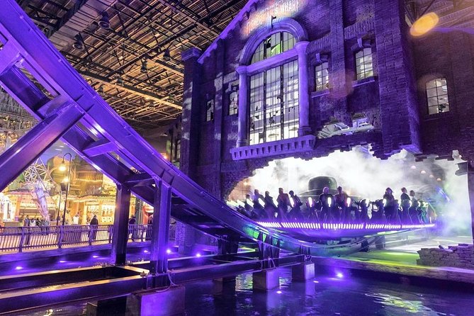 Warner Bros. World Abu Dhabi - Meeting and Pickup