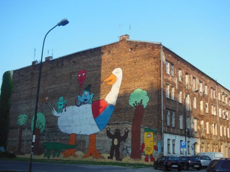 Warsaw: 2-Hour Praga Walking Tour - Activity Information