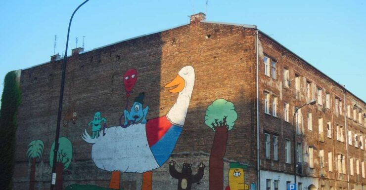 Warsaw: 2-Hour Praga Walking Tour - Experience Highlights