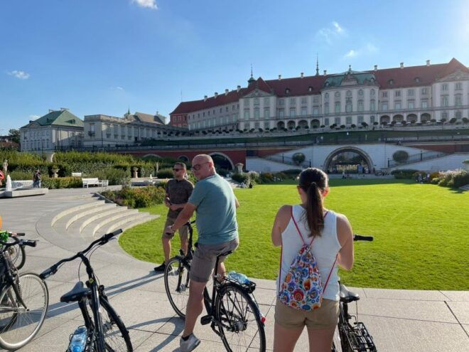 Warsaw: Biking Through Highlights - Visiting Elektrownia Powiśle
